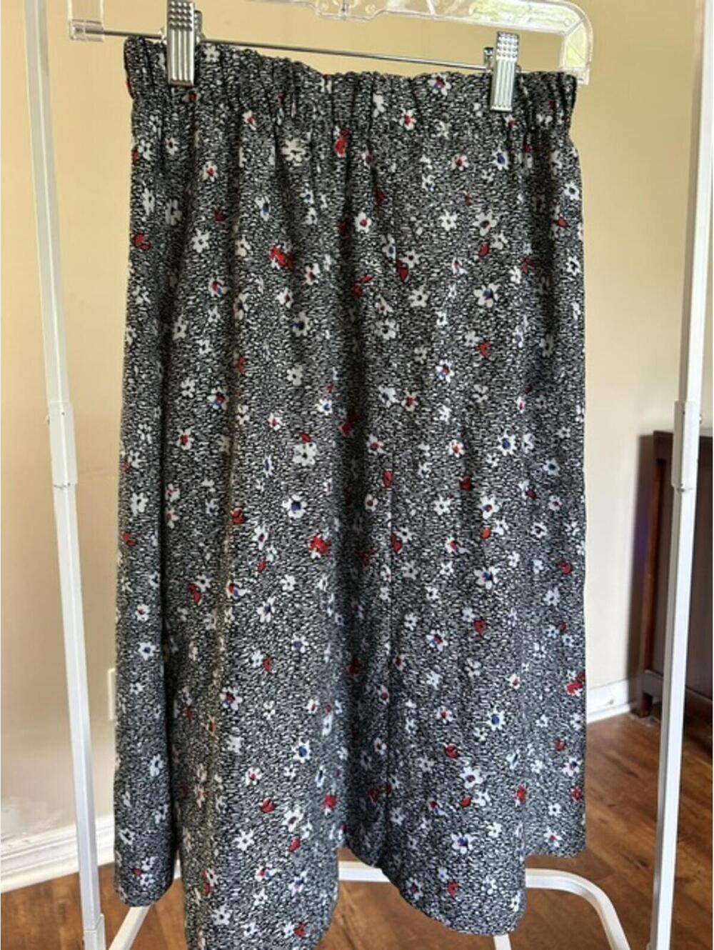 Box Office Black Floral Midi Skirt Small Made in USA